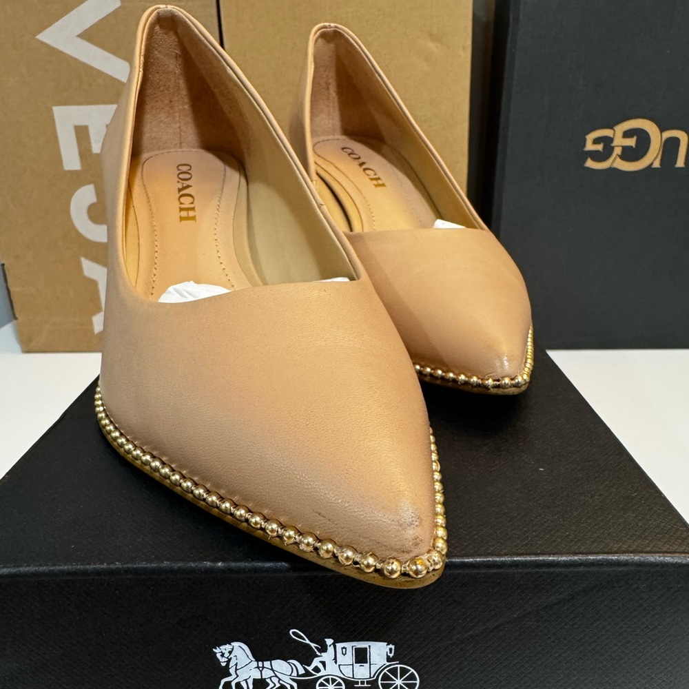 COACH 85mm Waverly Pump with Beadchain/ Used - Picture 2 of 3